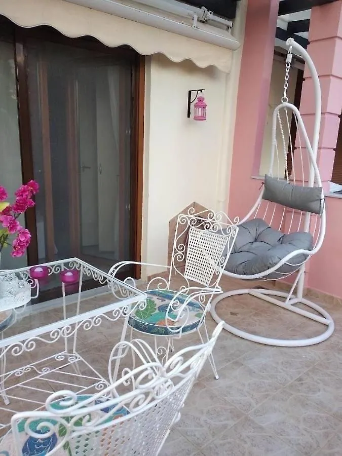 Seaside Apartment Nikiti
